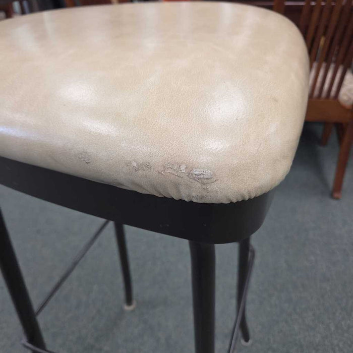 SET OF 4 STOOLS LAC
