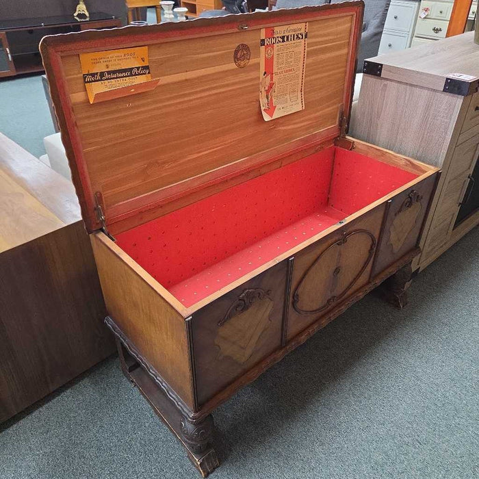 ANTIQUE CHEST TB