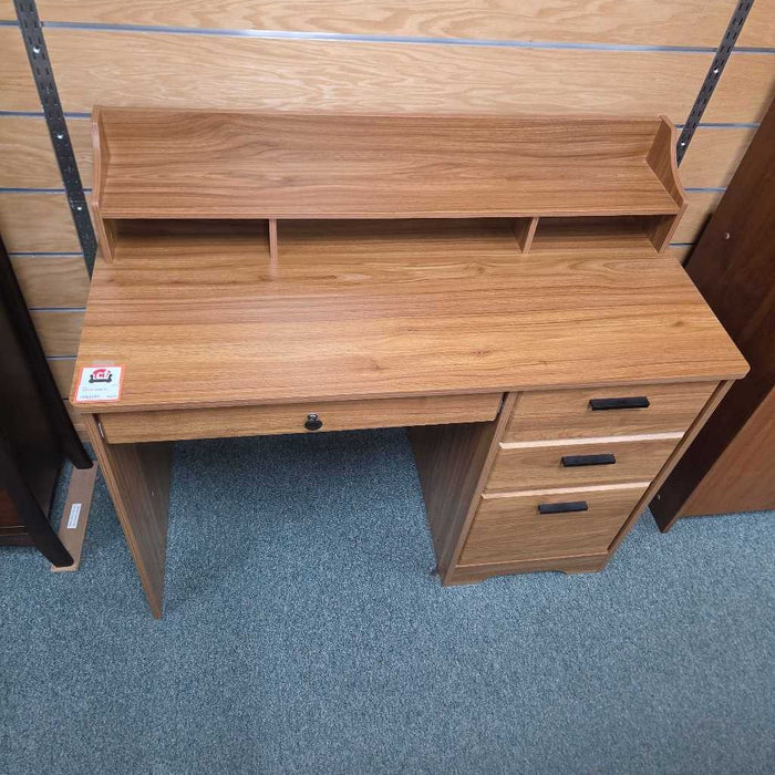 DESK KL