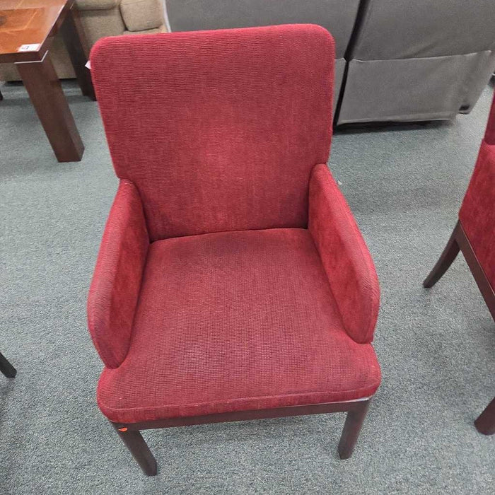 ACCENT CHAIR AT