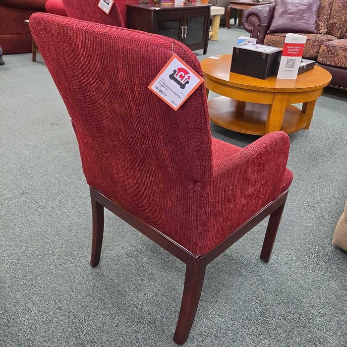 ACCENT CHAIR AT
