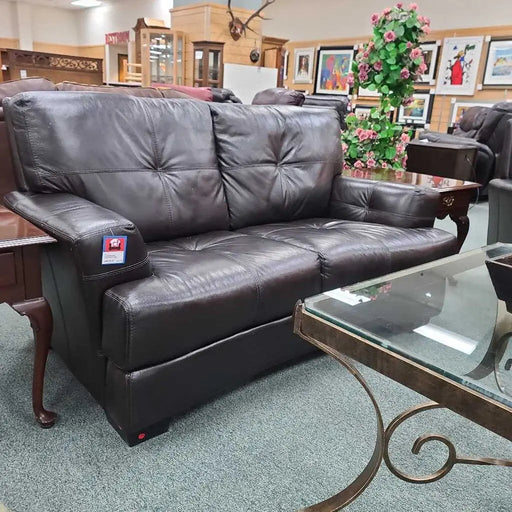 LOVESEAT BIH Rock's Consign Furniture Reno