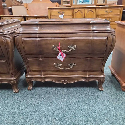 NIGHTSTAND CI Rock's Consign Furniture Reno