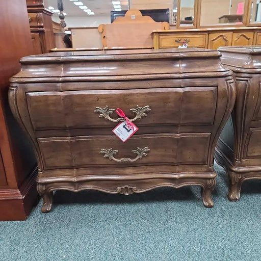 NIGHTSTAND CI Rock's Consign Furniture Reno