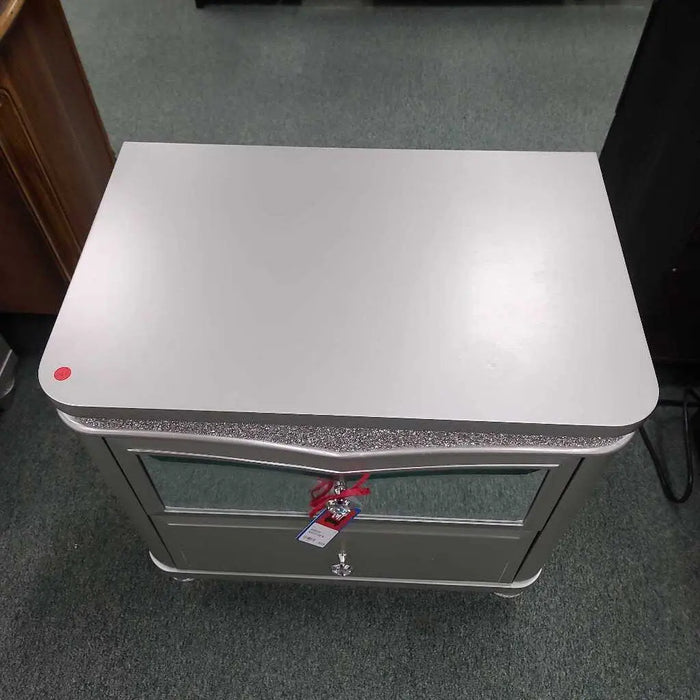 NIGHTSTAND ML Rock's Consign Furniture Reno