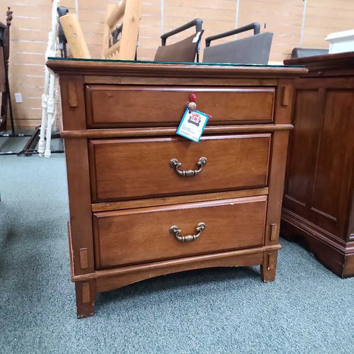 NIGHTSTAND SH Rock's Consign Furniture Reno