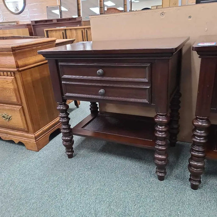 NIGHTSTAND TH Rock's Consign Furniture Reno
