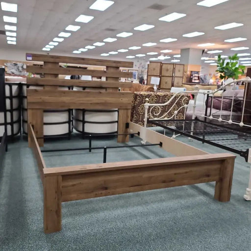 QUEEN BED BLH Rock's Consign Furniture Reno