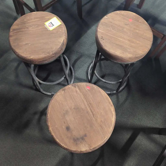 SET OF 3 ROUND STOOLS ML Rock's Consign Furniture Reno