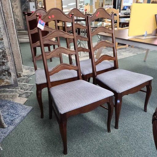 SET OF 4 DINING CHAIRS TS Rock's Consign Furniture Reno