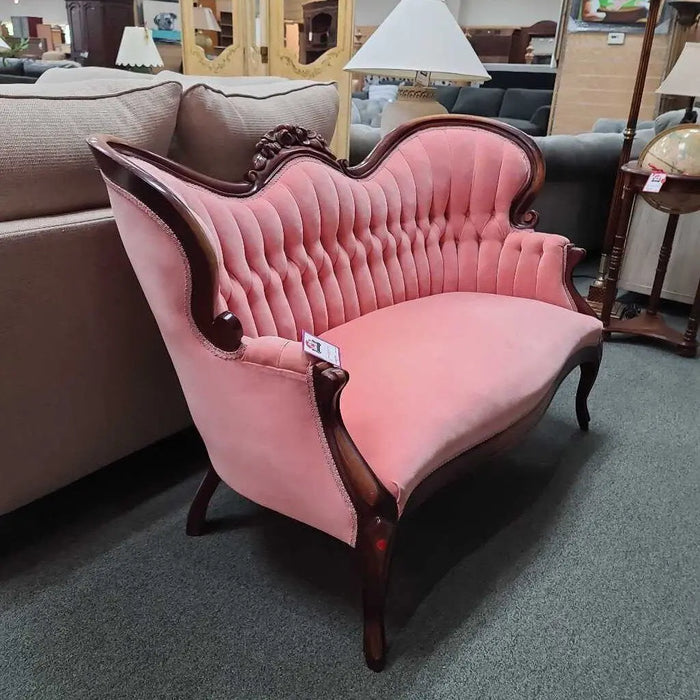 SETEE BTL Rock's Consign Furniture Reno