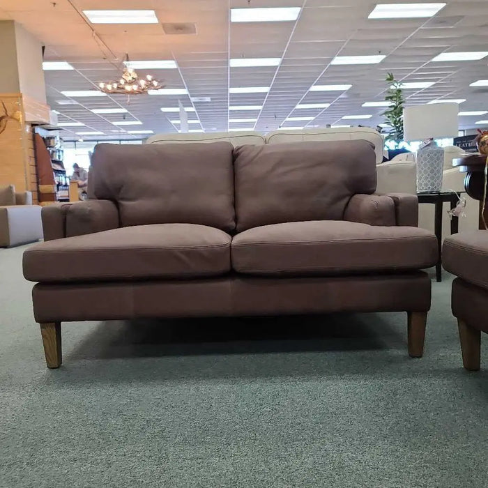 STEWART LEATHER LOVESEAT Rock's Consign Furniture Reno