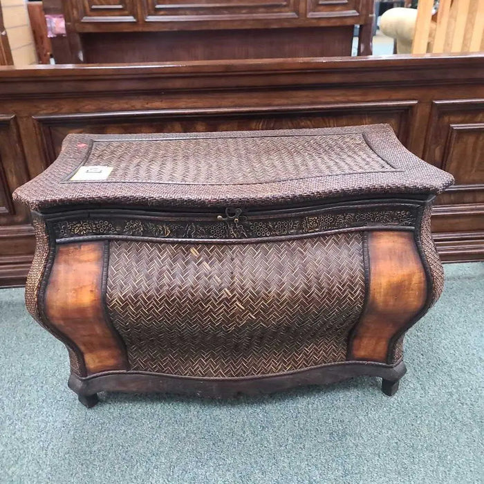 STORAGE TRUNK CI Rock's Consign Furniture Reno