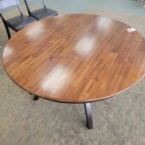 TABLE BIH Rock's Consign Furniture Reno