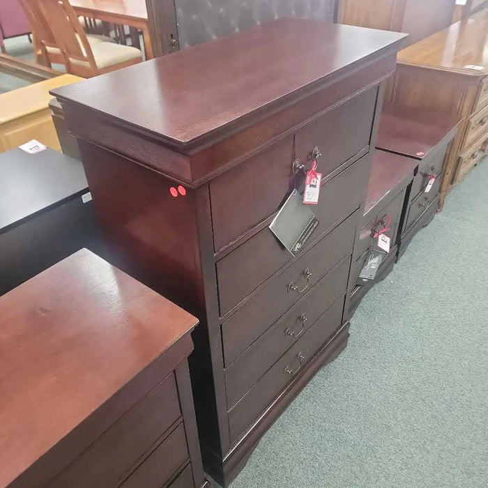 TALLBOY DRESSER BHI Rock's Consign Furniture Reno
