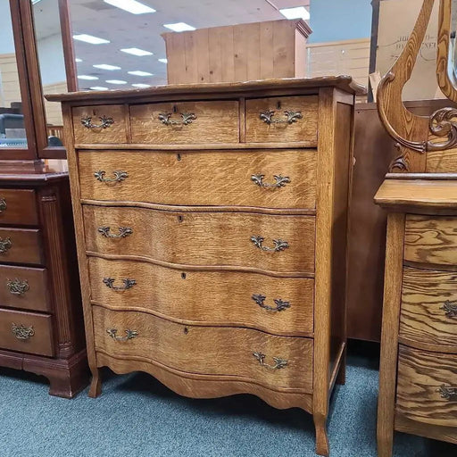 TALLBOY DRESSER BLH Rock's Consign Furniture Reno