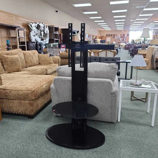 TV STAND AS Rock's Consign Furniture Reno