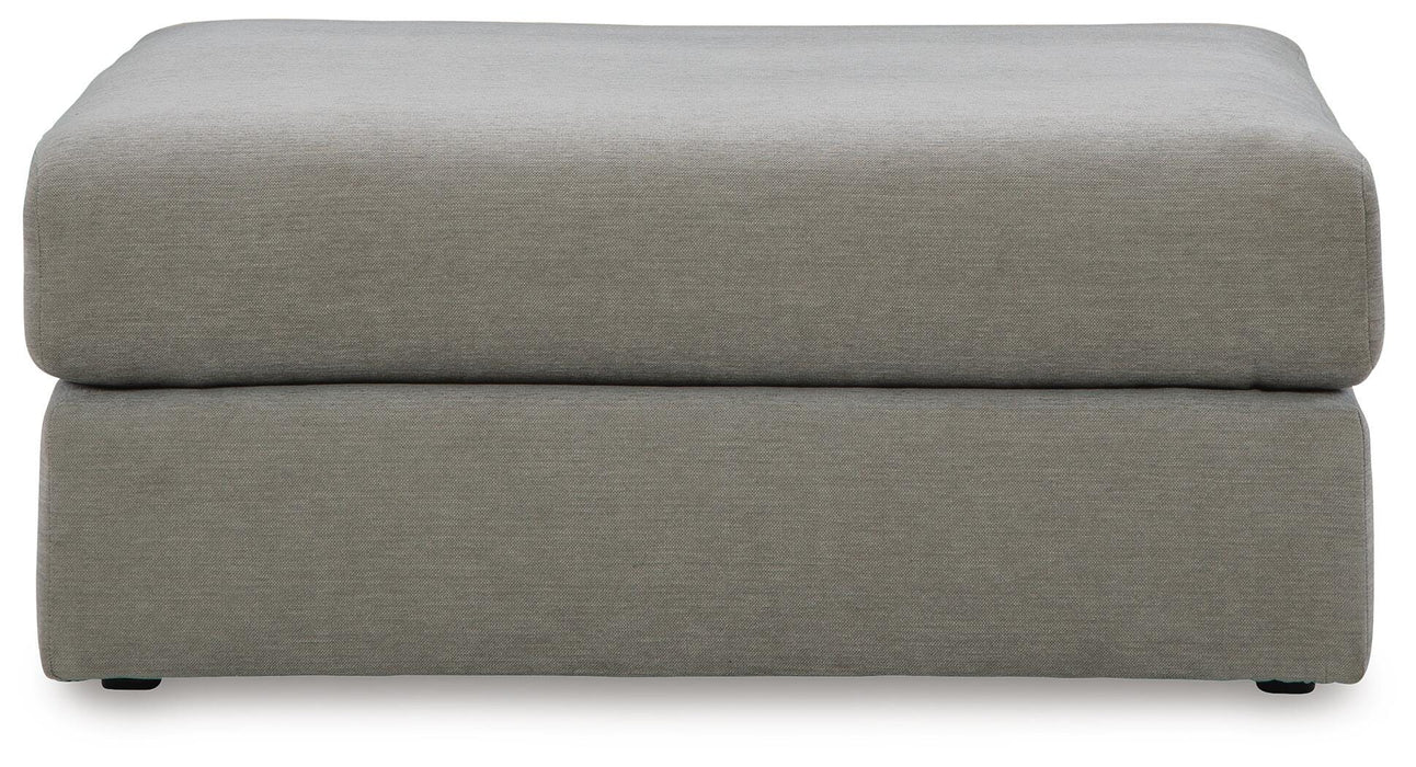 Avaliyah Oversized Accent Ottoman