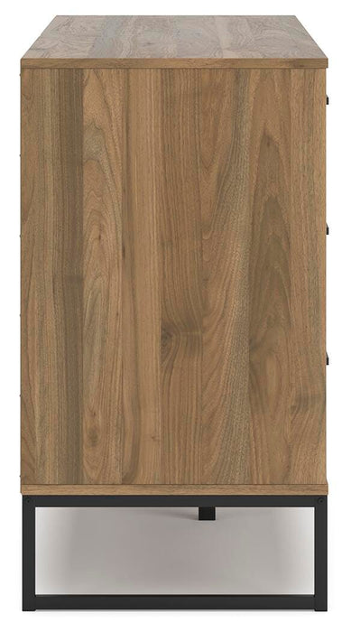 Deanlow Six Drawer Dresser