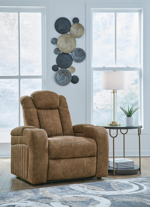 Wolfridge Sofa, Loveseat and Recliner