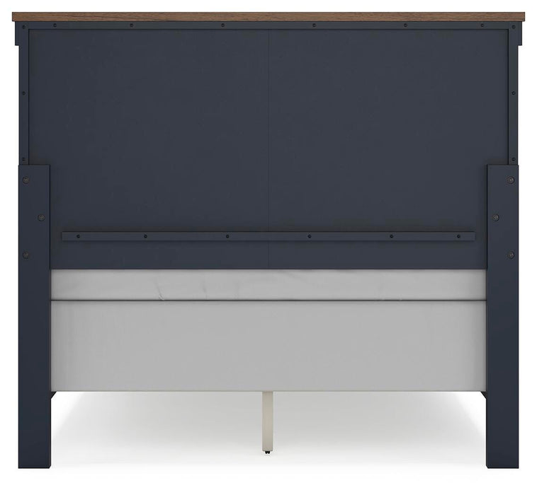 Landocken Full Panel Headboard, Dresser, Mirror and Nightstand