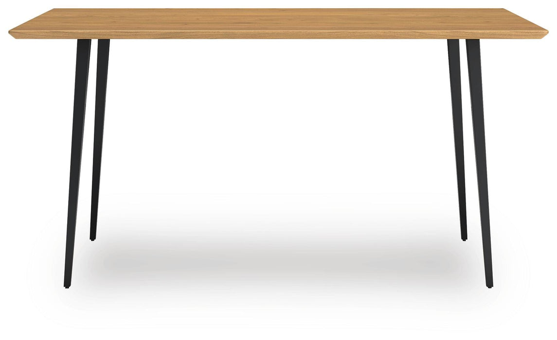 Gretlynn Dining Table and 4 Chairs