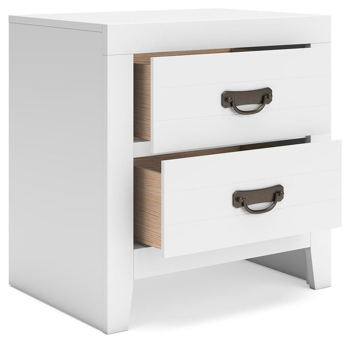 Binterglen Queen Panel Bed, Dresser, Mirror, Chest and Nightstand