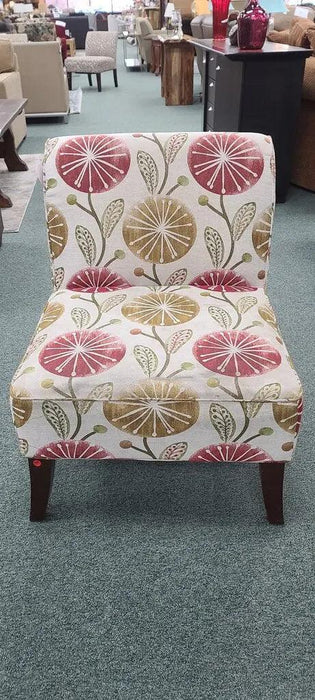 ACCENT CHAIR Rock's Consign Furniture Reno