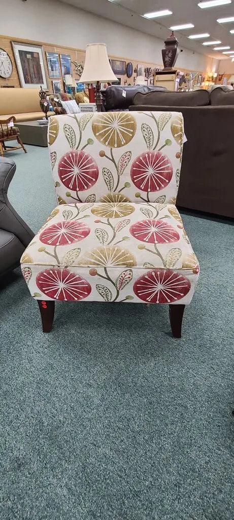 ACCENT CHAIR Rock's Consign Furniture Reno