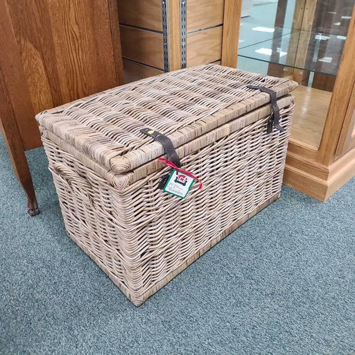 WICKER TRUNK Rock's Consign Furniture Reno