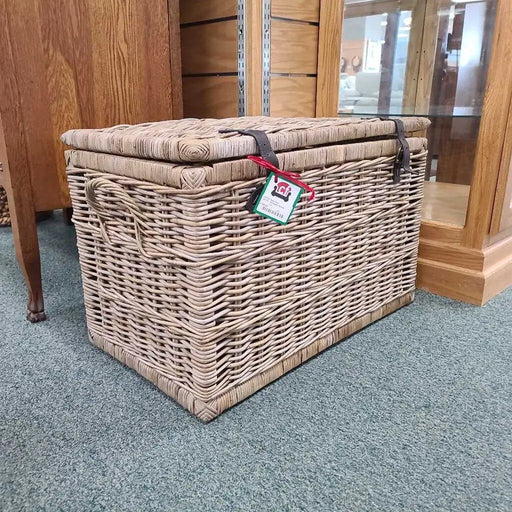 WICKER TRUNK Rock's Consign Furniture Reno